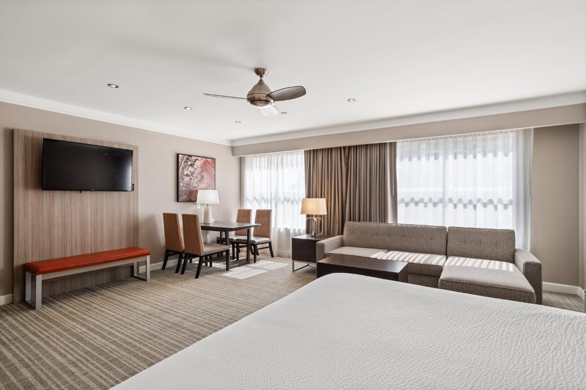 Holiday Inn Baton Rouge College Drive I-10 By Ihg Eksteriør bilde