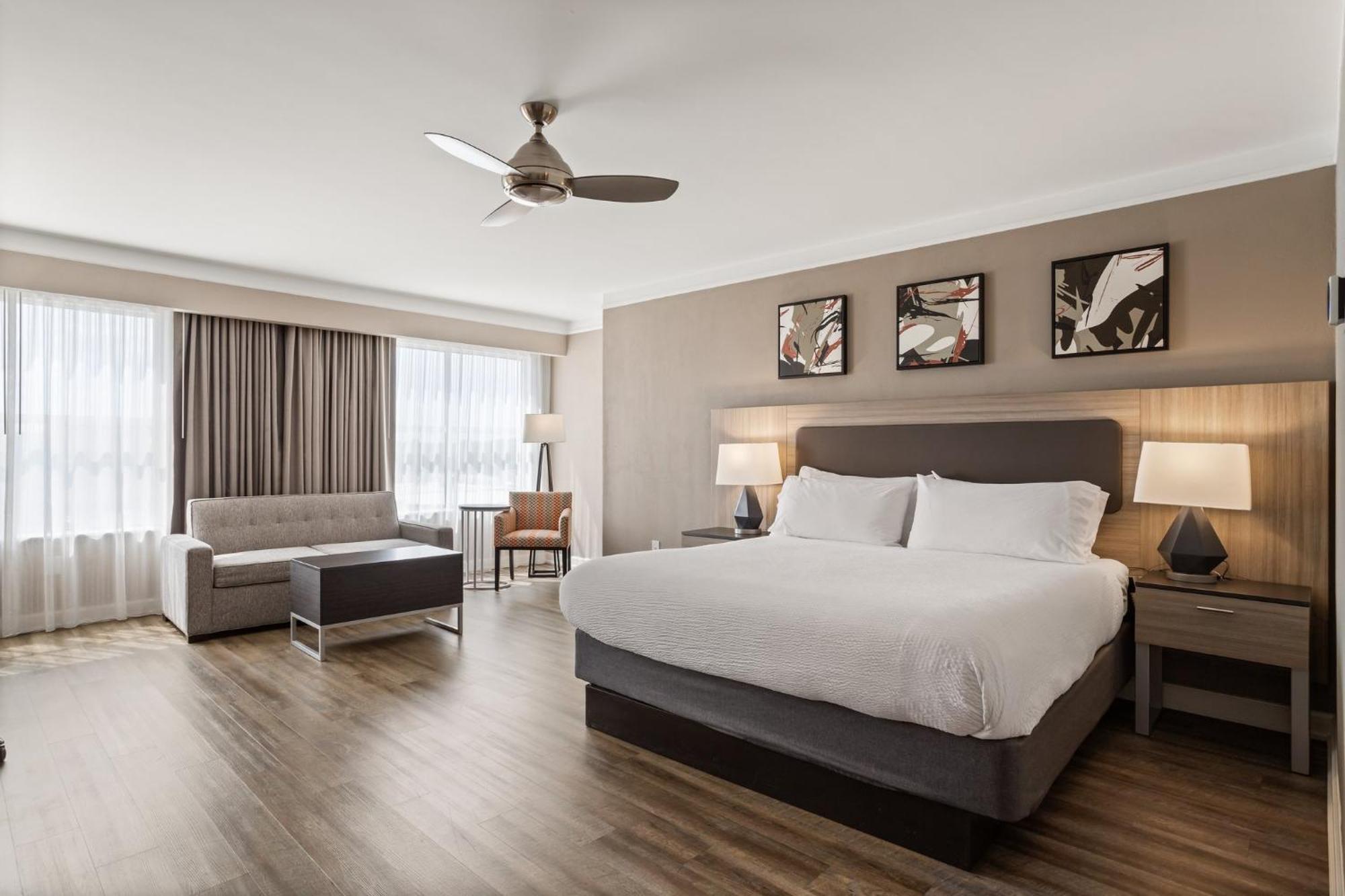 Holiday Inn Baton Rouge College Drive I-10 By Ihg Eksteriør bilde