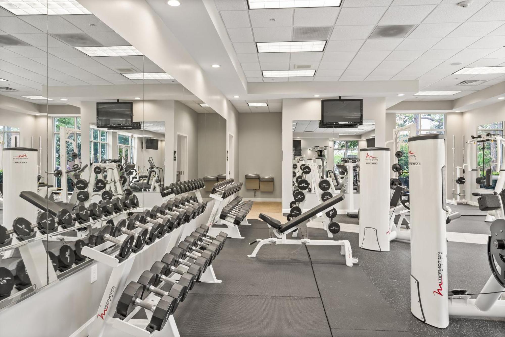 Holiday Inn Baton Rouge College Drive I-10 By Ihg Eksteriør bilde